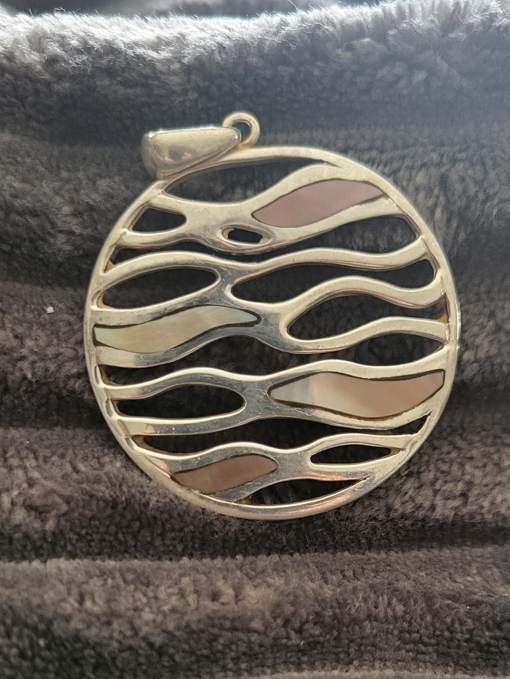 ✨ Vintage SHA 925 Sterling Silver & Mother of Pearl Wave Pendant ✨